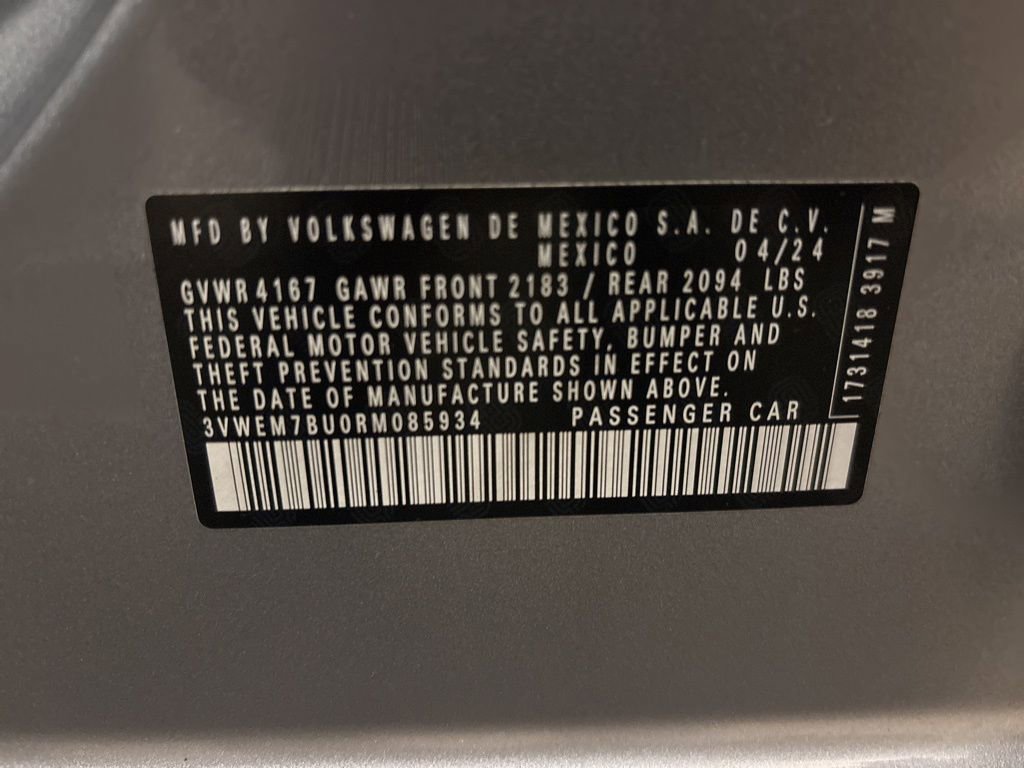 Used 2024 Volkswagen Jetta SE image 13