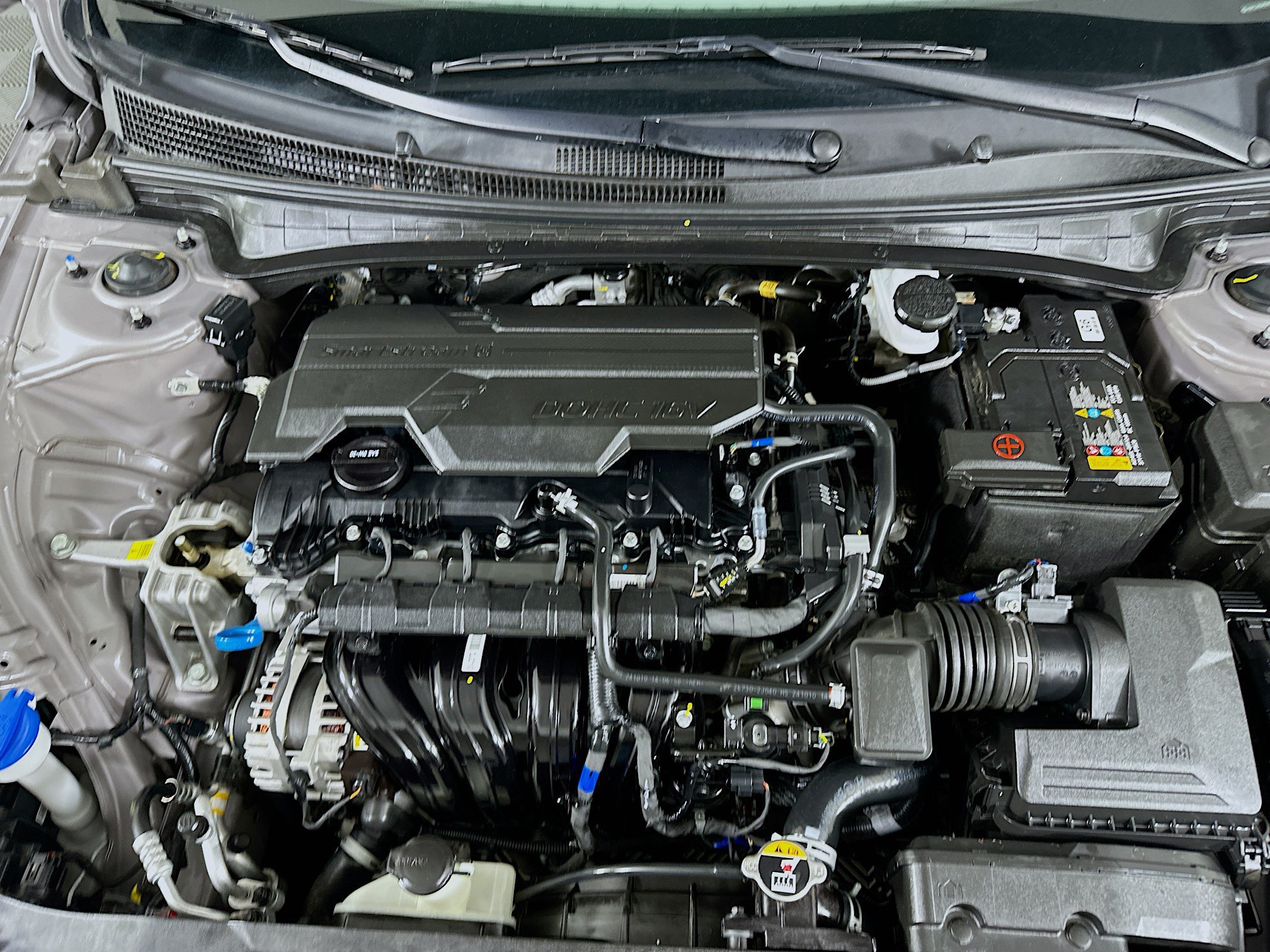 Used 2025 Hyundai Elantra SEL FWD image 33