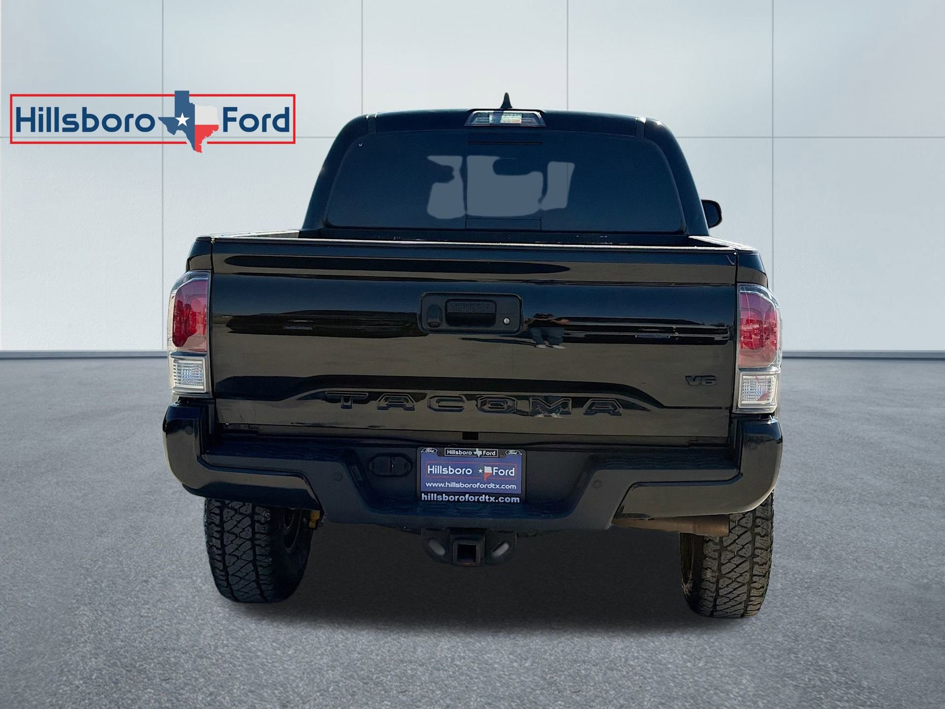 Used 2023 Toyota Tacoma TRD Off-Road w/ Technology Package image 6