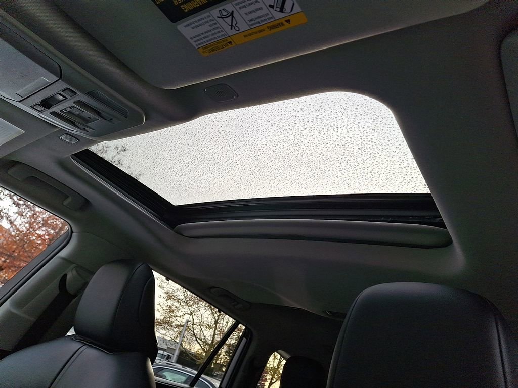 Used 2024 Toyota Highlander XLE image 15