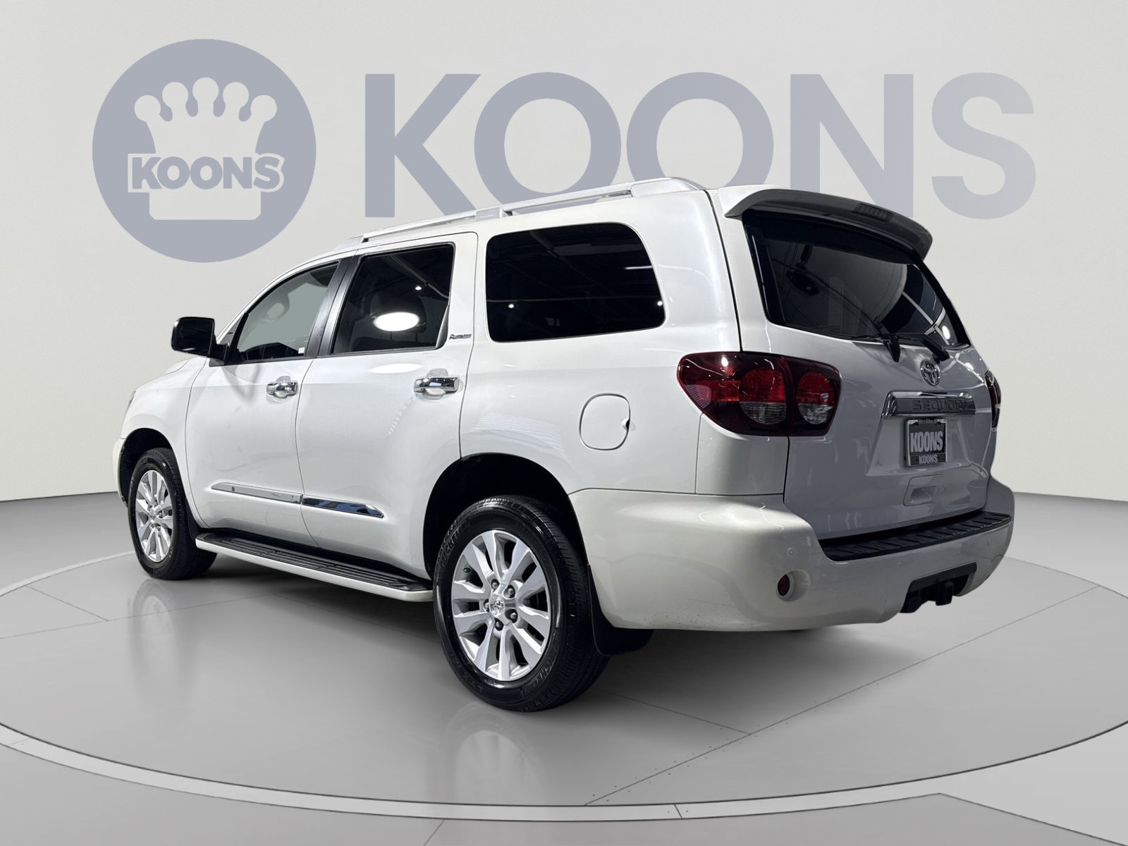 Used 2018 Toyota Sequoia Platinum RWD image 15