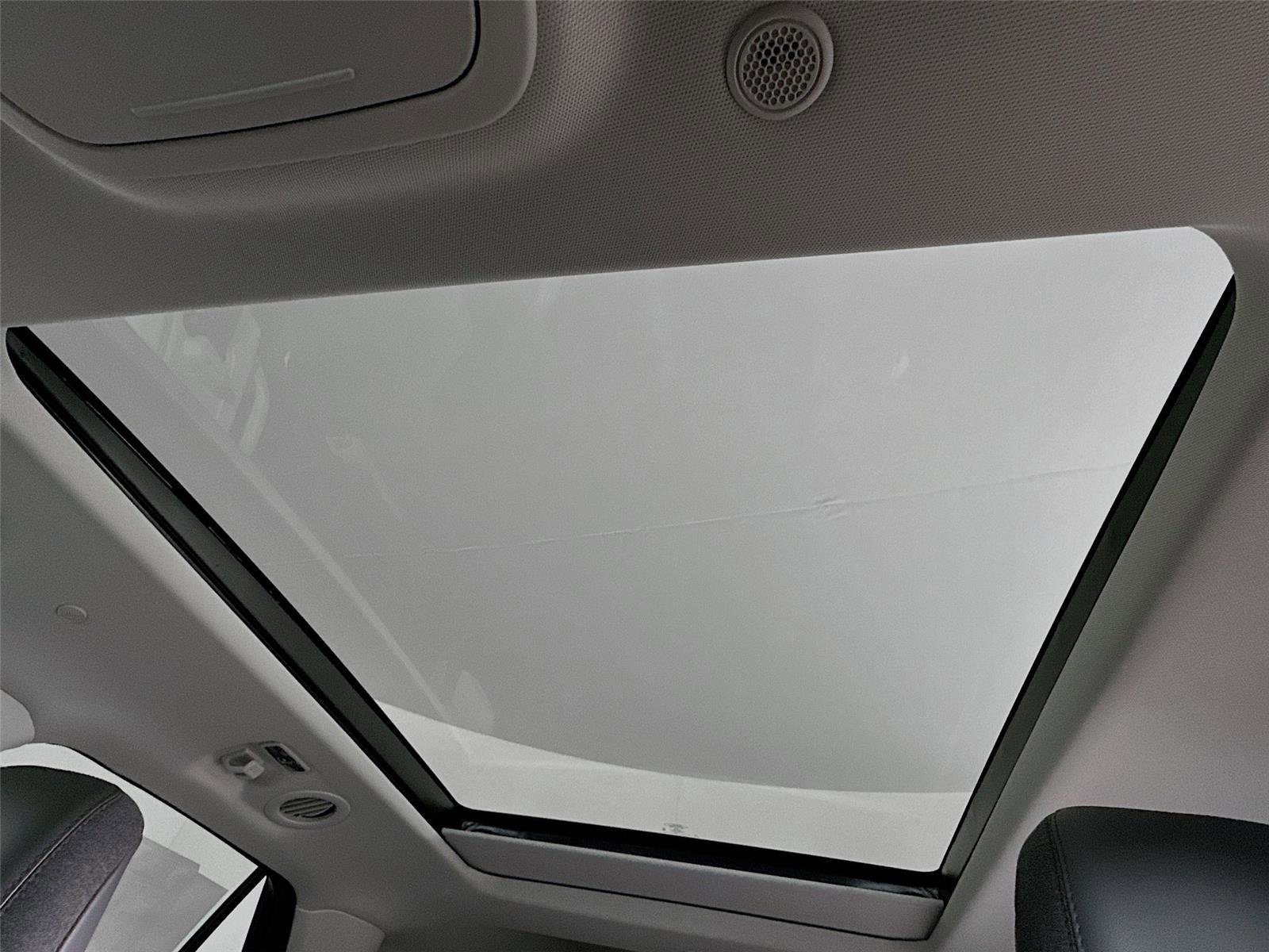 New 2026 Ford Explorer Active w/ Active Comfort Package image 14