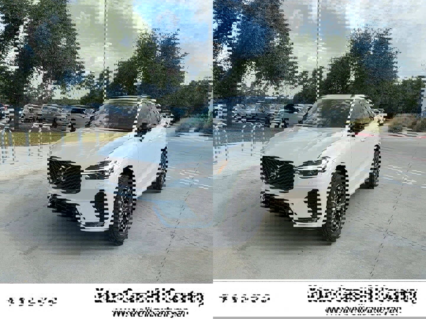 New 2026 Volvo XC60 B5 Core w/ Protection Package Premier