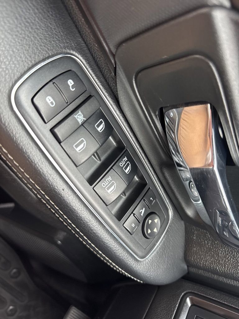 Used 2017 RAM 1500 Rebel w/ Luxury Group image 9