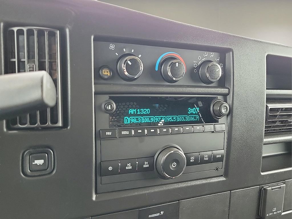 Used 2024 GMC Savana 2500 w/ Driver Convenience Package RWD image 17