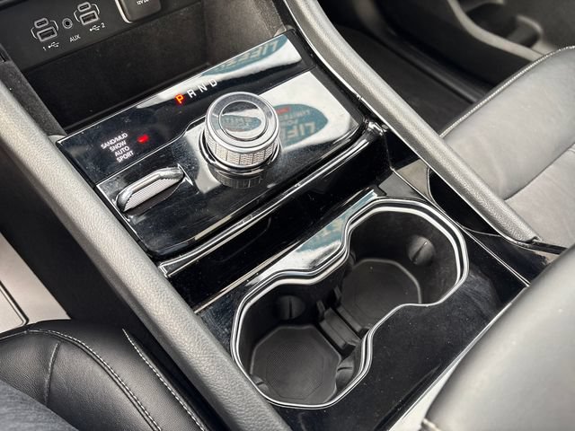 Used 2022 Jeep Grand Cherokee Limited AWD/4WD image 19