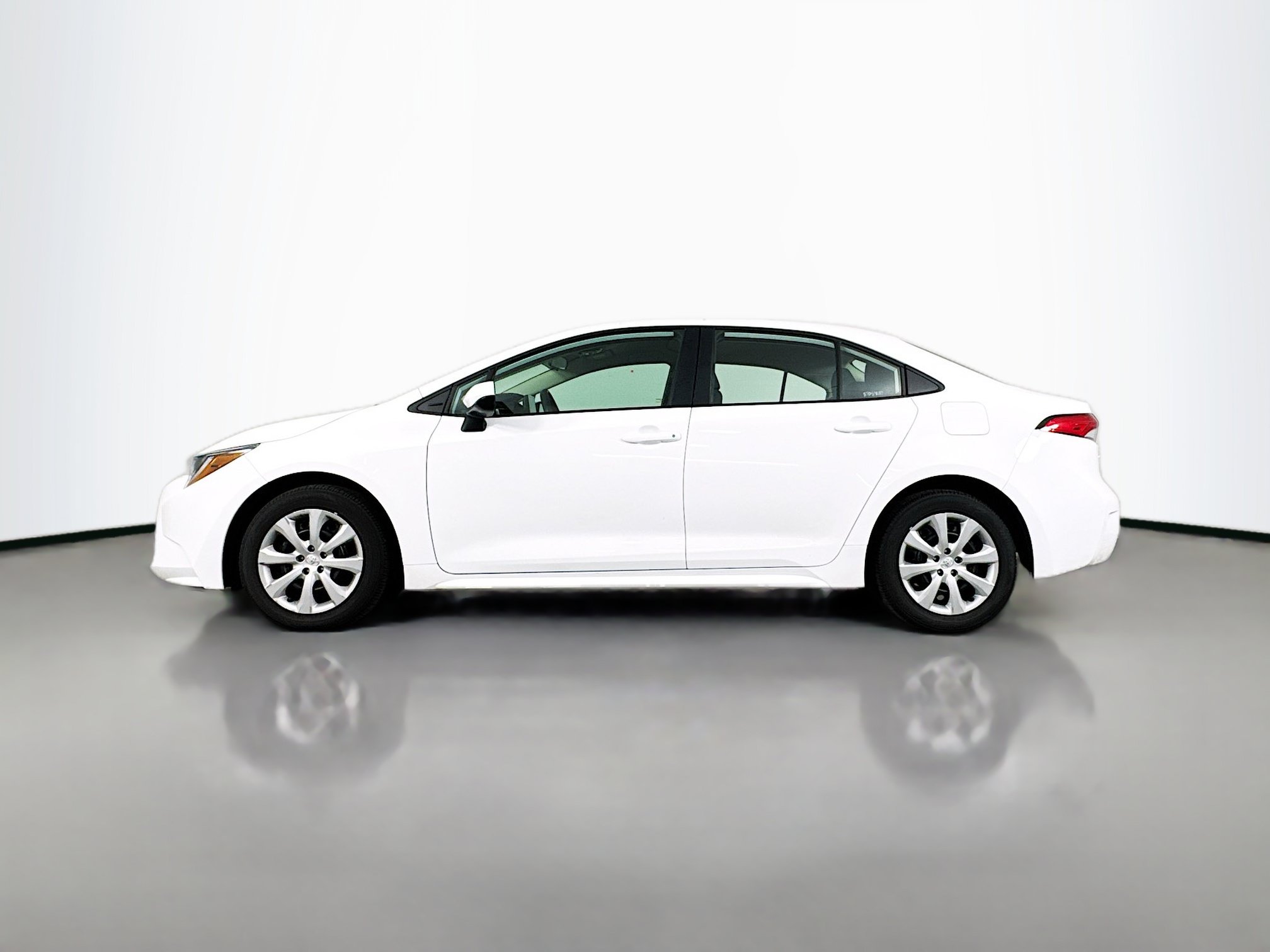 Certified 2026 Toyota Corolla LE FWD image 4