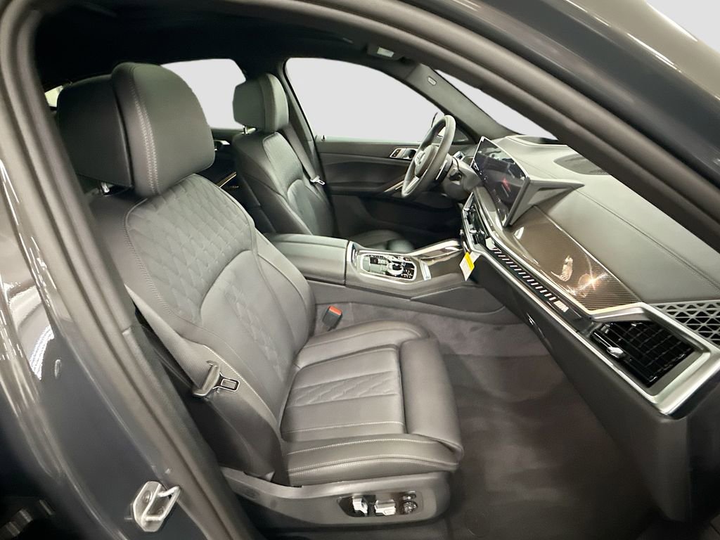 New 2026 BMW X6 M60i image 19