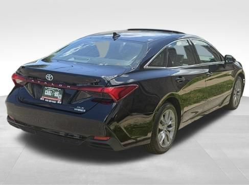 Used 2019 Toyota Avalon XLE w/ Moonroof Package FWD image 6