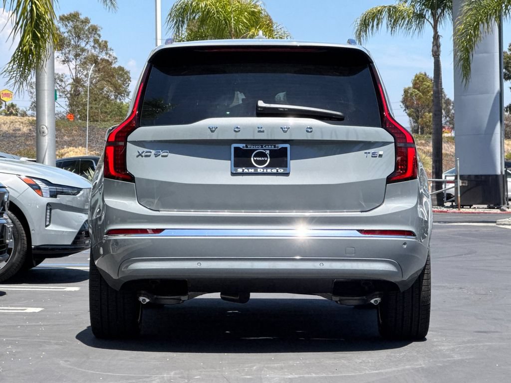 New 2026 Volvo XC90 T8 Plus AWD/4WD image 4