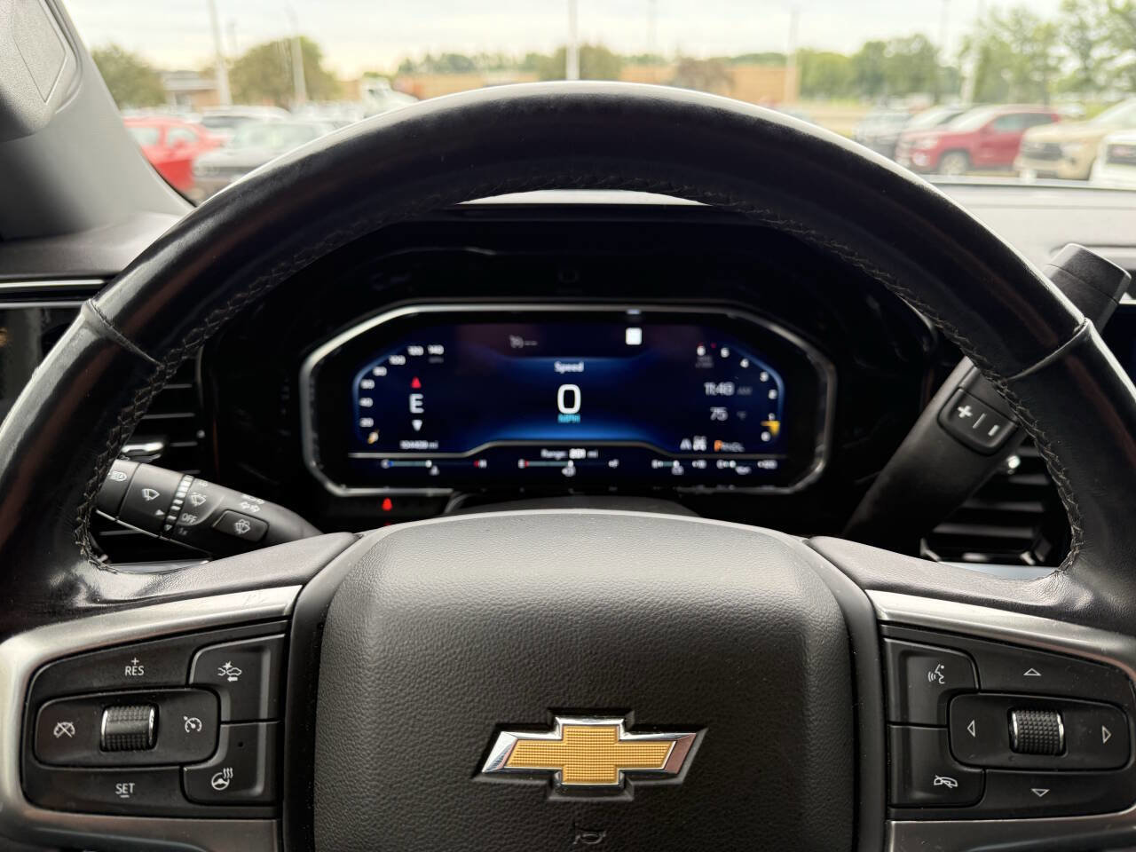 Used 2022 Chevrolet Silverado 1500 LT image 7