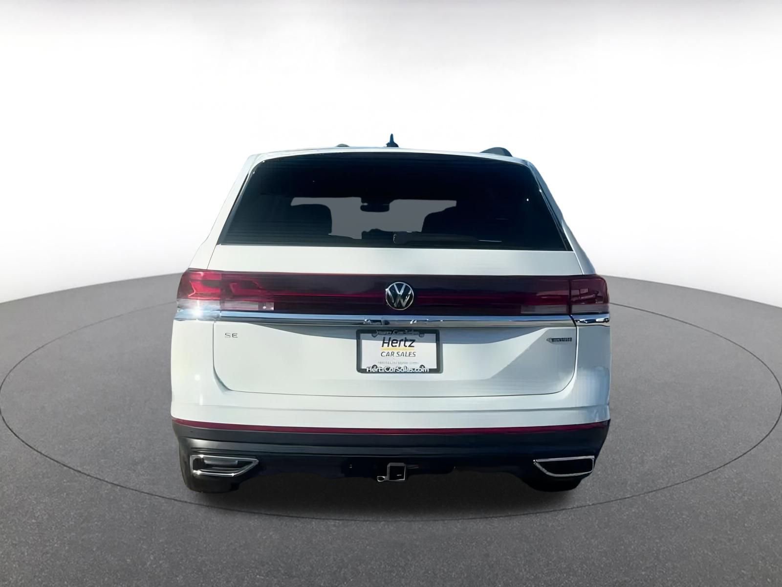 Used 2025 Volkswagen Atlas SE image 12