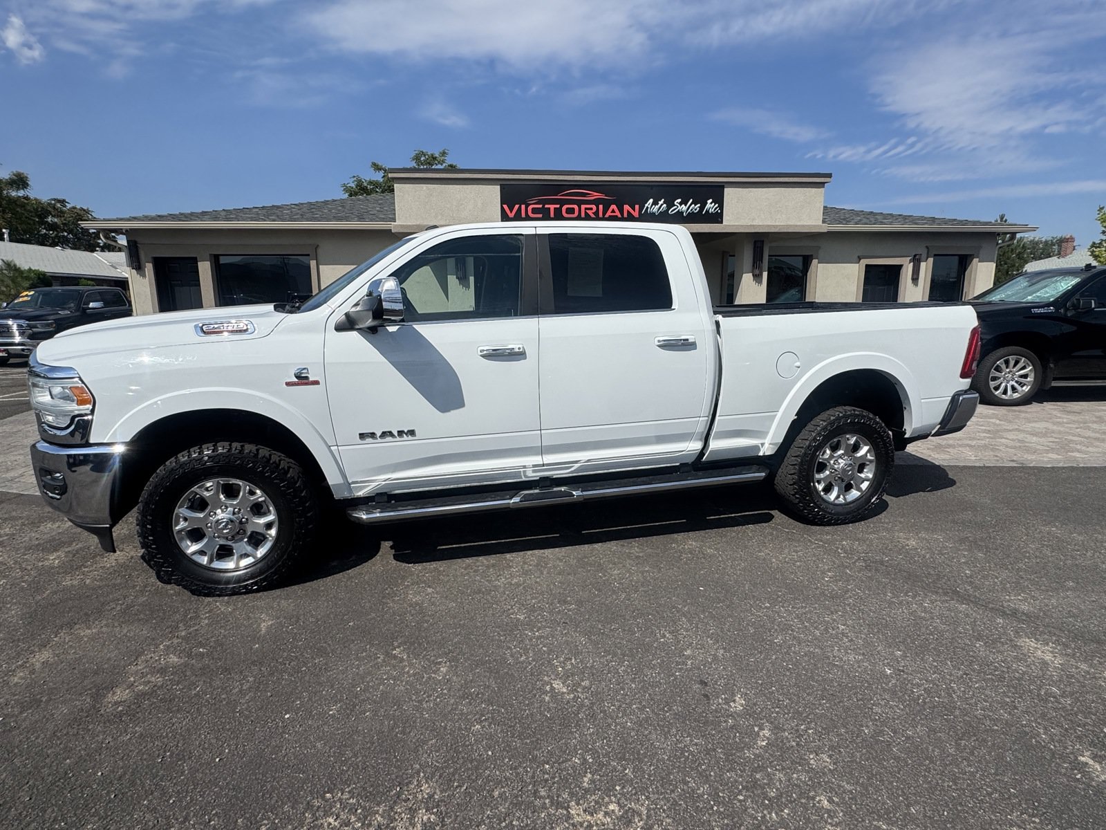 Used 2019 RAM 2500 Laramie AWD/4WD image 2