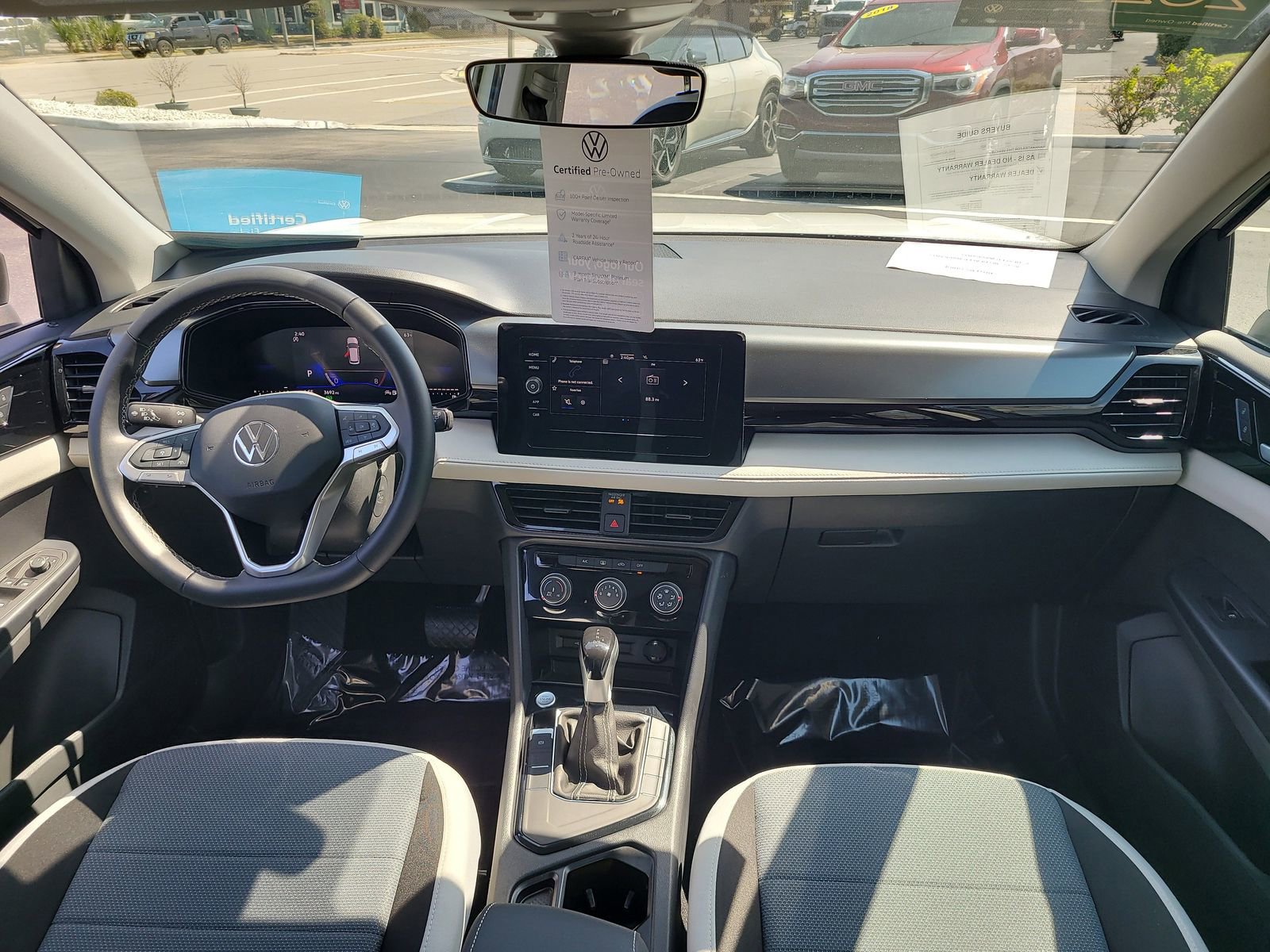 Certified 2025 Volkswagen Taos S FWD image 14