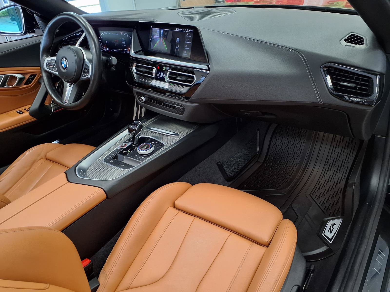 Used 2022 BMW Z4 M40i w/ Premium Package RWD image 9