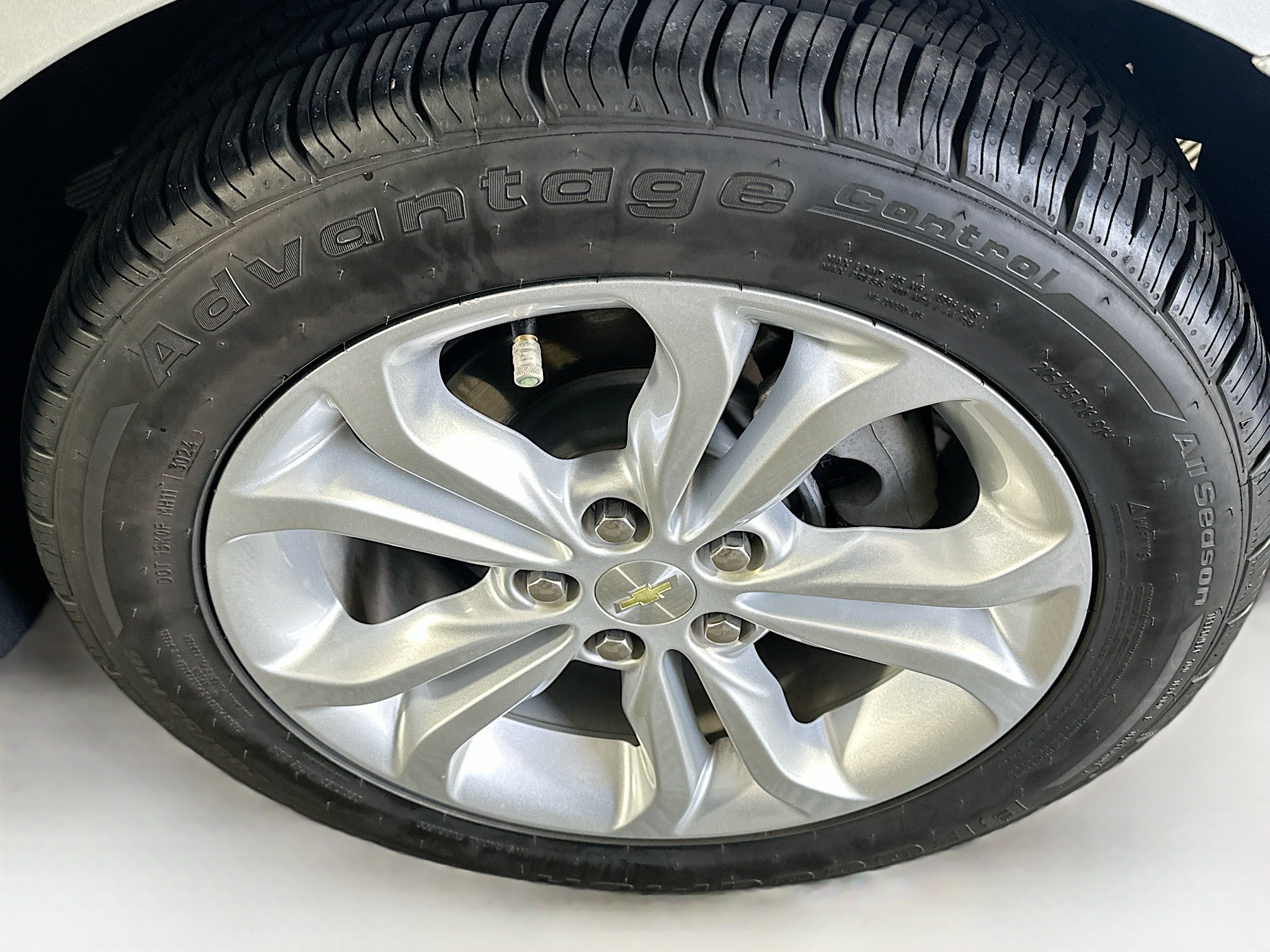 Used 2019 Chevrolet Cruze LT FWD image 11