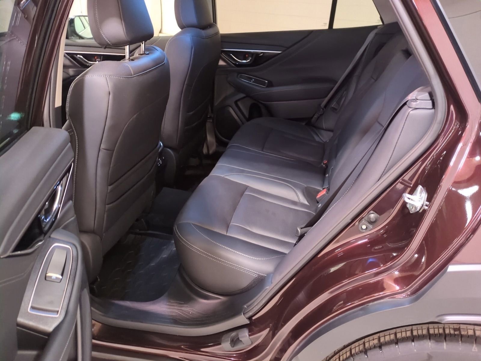 Certified 2023 Subaru Outback Limited image 17