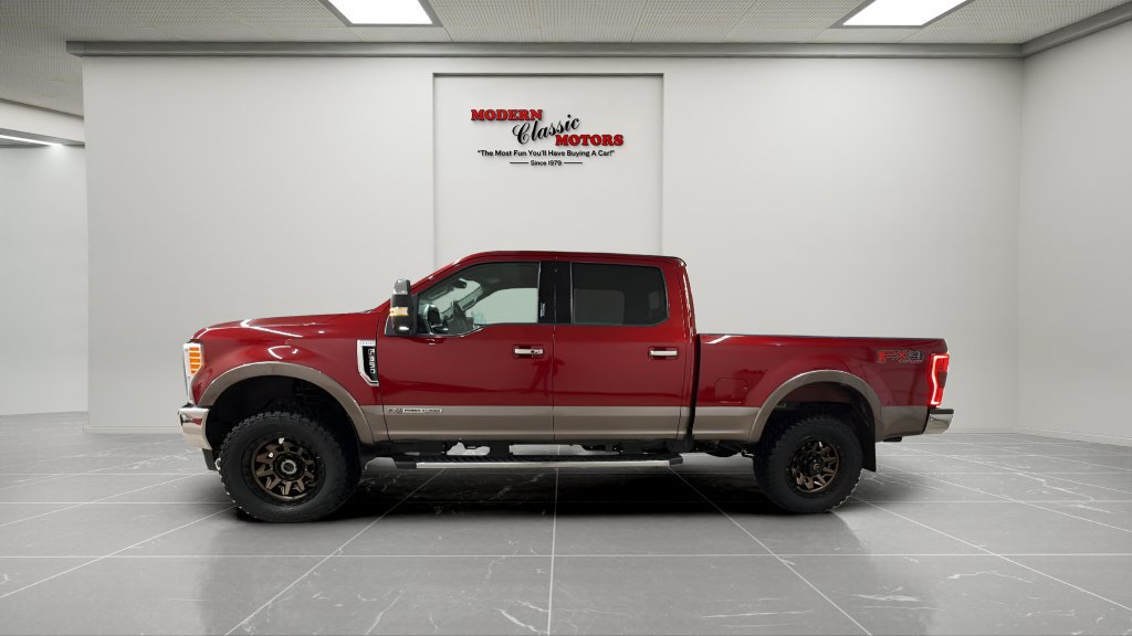 Used 2019 Ford F350 Lariat w/ Lariat Ultimate Package AWD/4WD image 4