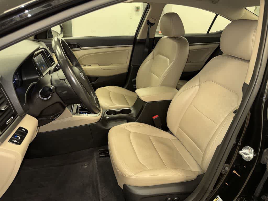 Used 2018 Hyundai Elantra Limited FWD image 14