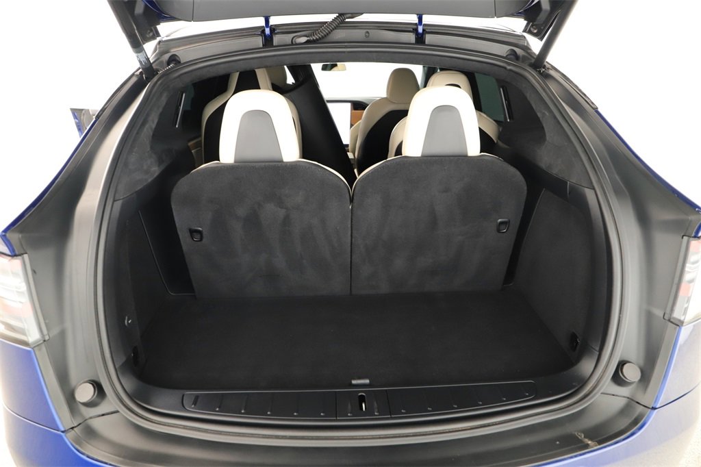 Used 2020 Tesla Model X Long Range image 28