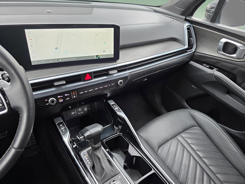 Used 2024 Kia Sorento SX Prestige image 31