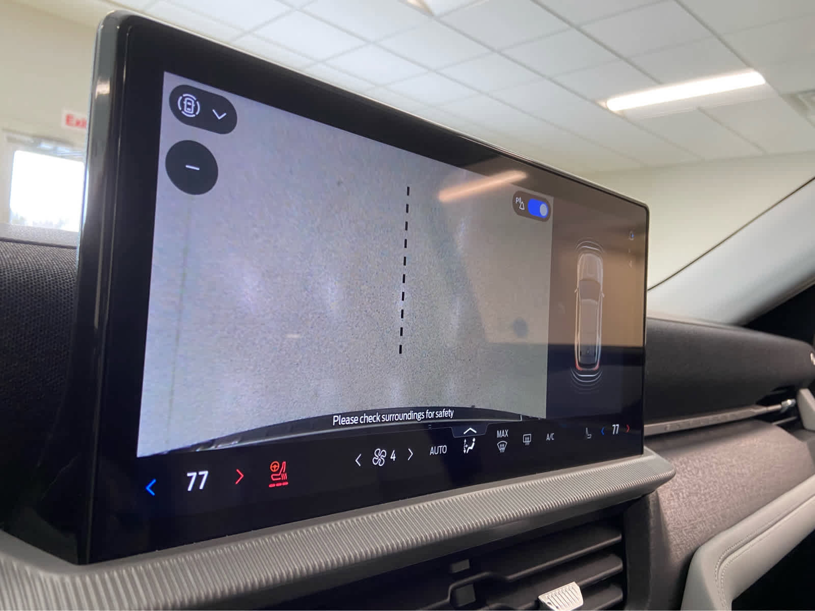 New 2026 Ford Explorer Platinum image 34