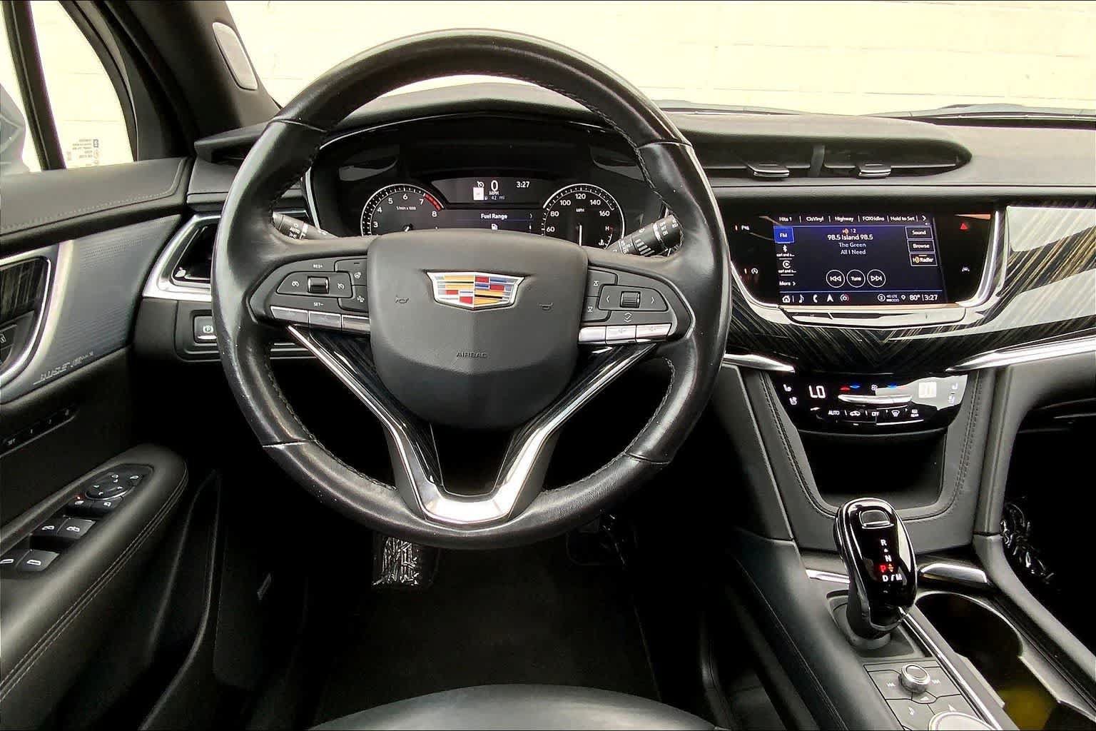 Used 2024 Cadillac XT6 Premium Luxury FWD image 14