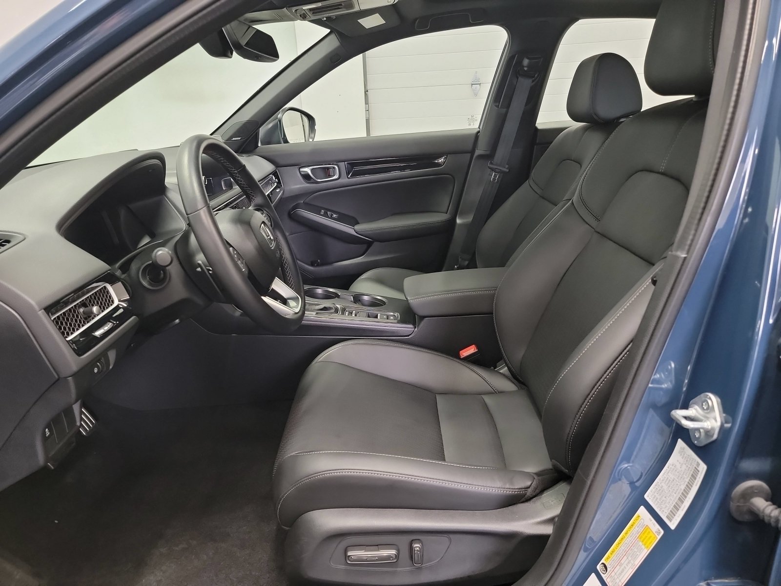 Certified 2025 Honda Civic Sport Touring image 12