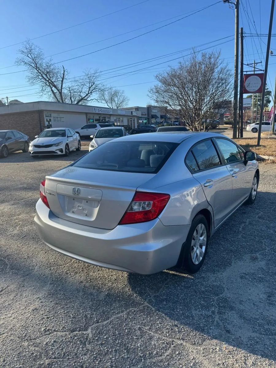 Used 2012 Honda Civic LX image 4