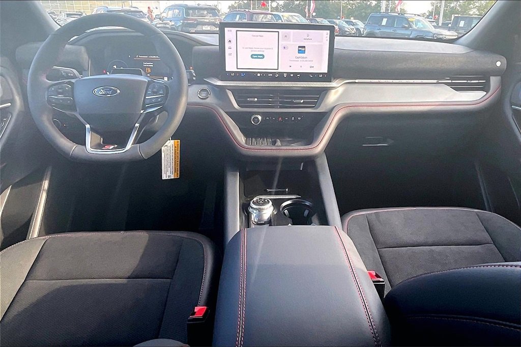 New 2025 Ford Explorer ST image 5