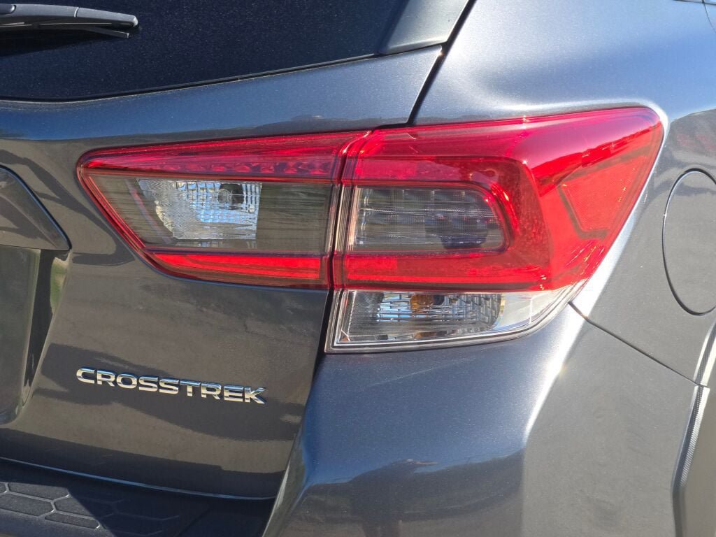 Used 2020 Subaru Crosstrek 2.0i Limited w/ Moonroof Package AWD/4WD image 13