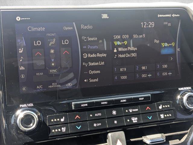 Used 2021 Toyota Highlander Limited image 14