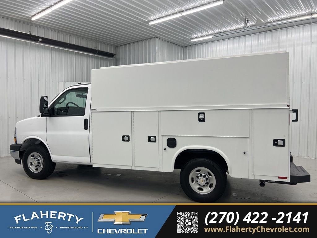 New 2025 Chevrolet Express 3500 w/ Power Convenience Package image 5