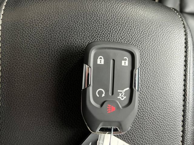 Used 2023 GMC Acadia Denali w/ Denali Technology Package image 25