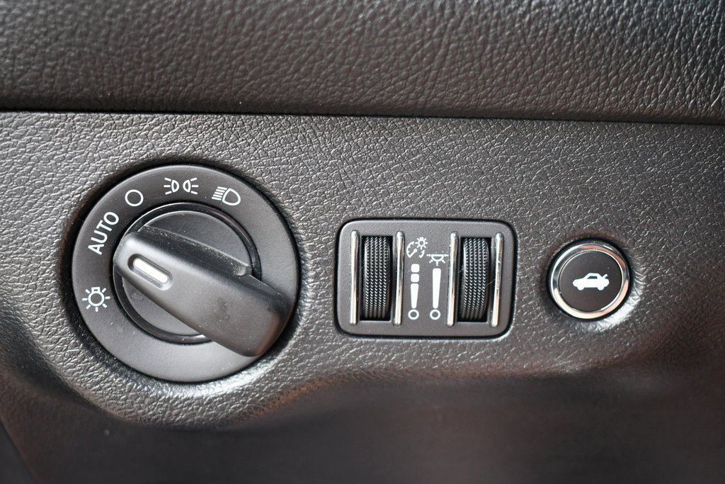 Used 2023 Dodge Challenger GT image 19