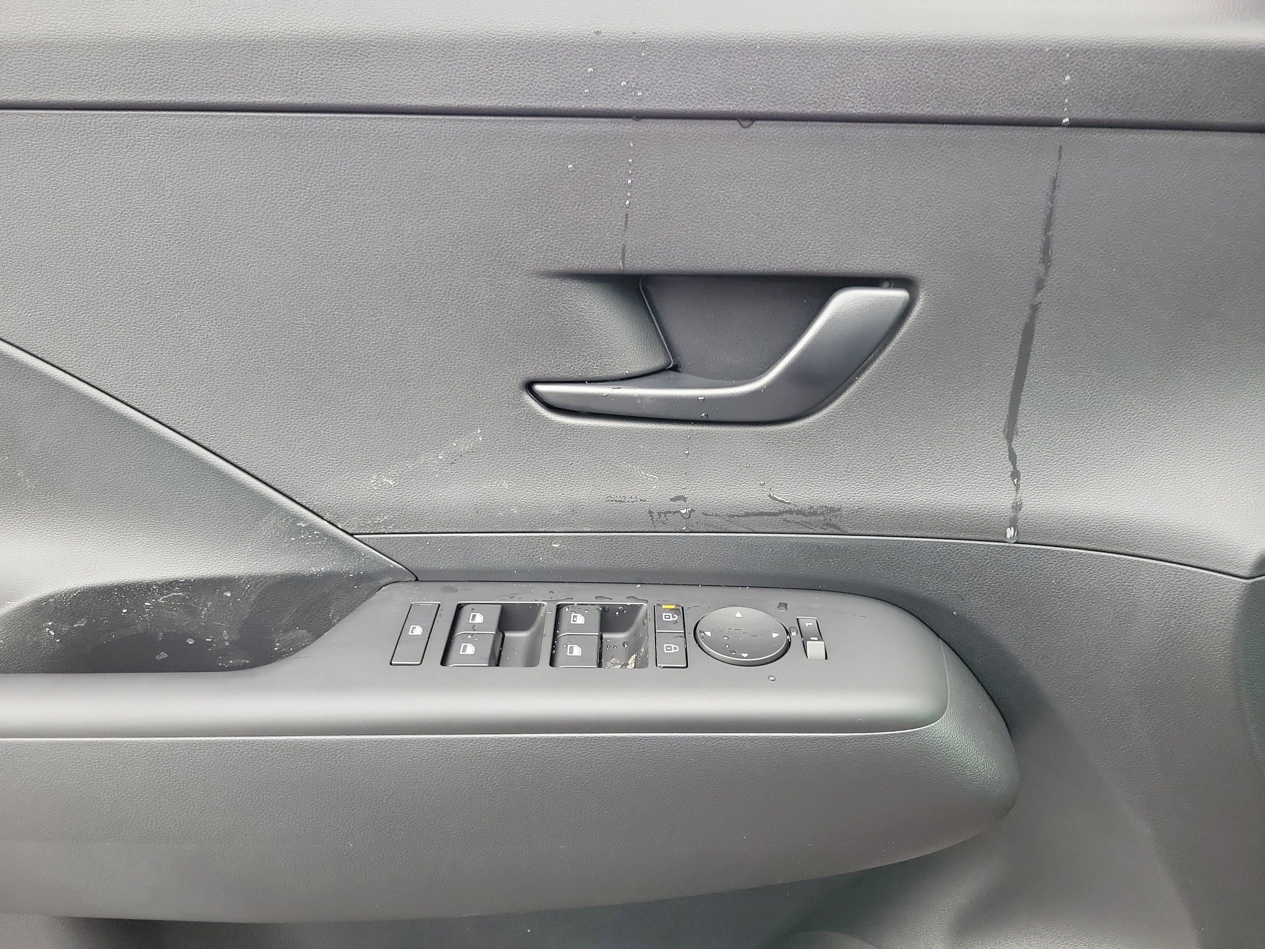 New 2026 Hyundai Kona SE image 17