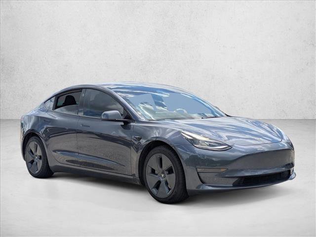 Used 2022 Tesla Model 3 Long Range AWD/4WD image 3