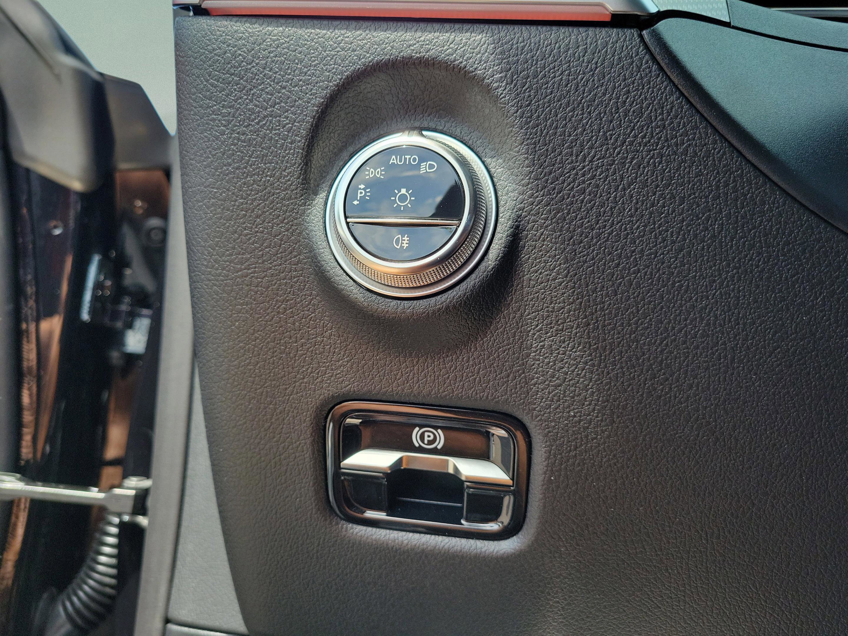 New 2026 Mercedes-Benz CLE 53 AMG 4MATIC Coupe image 17