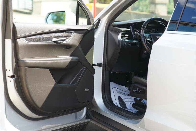 Used 2020 Cadillac XT6 Premium Luxury AWD/4WD image 49