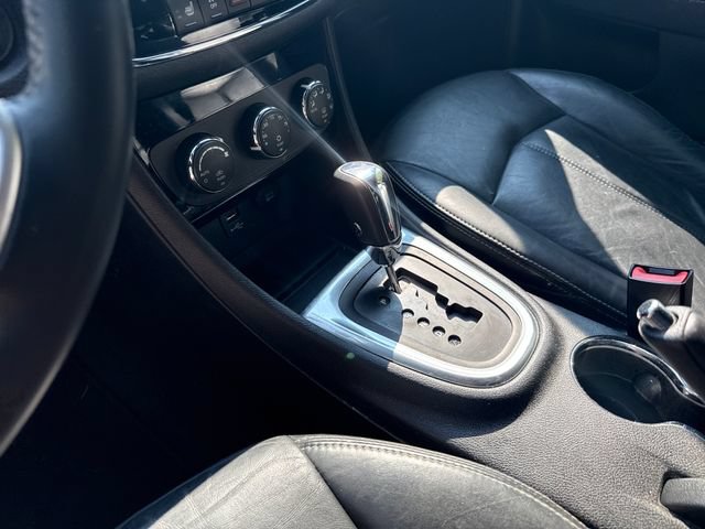 Used 2012 Chrysler 200 Limited w/ Sun/Sound Group FWD image 20