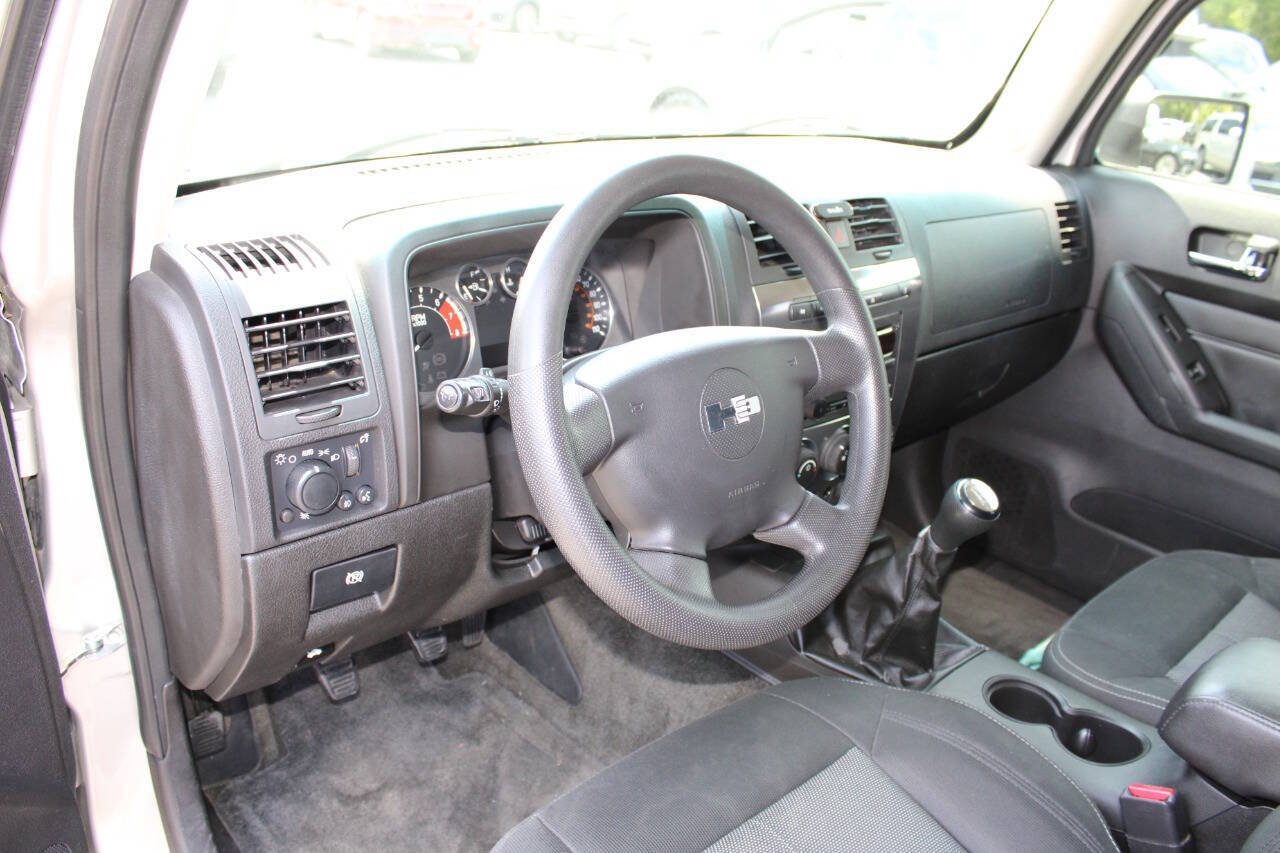 Used 2007 HUMMER H3 AWD/4WD image 13