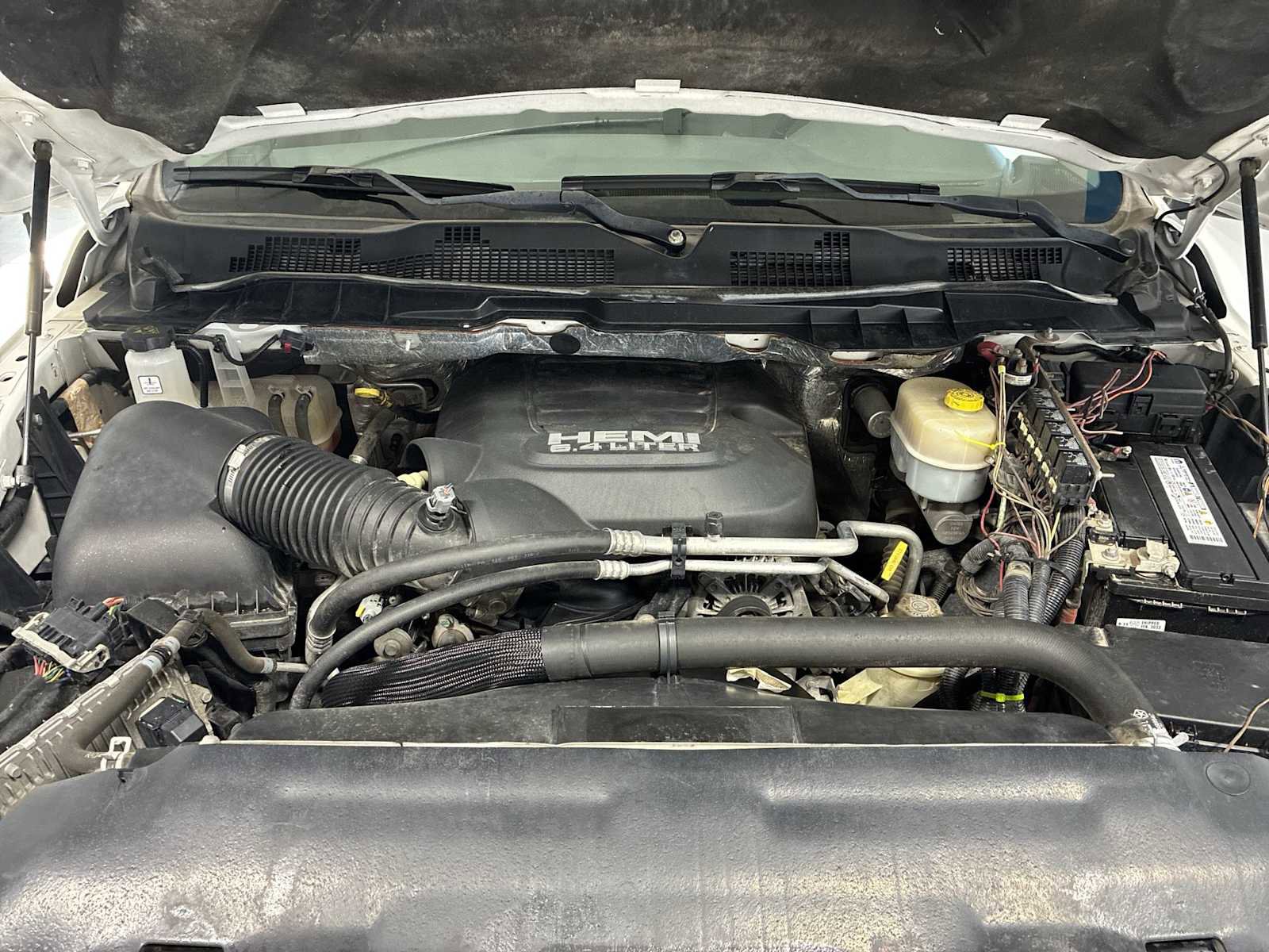 Used 2016 RAM 2500 Tradesman w/ Chrome Appearance Group image 17