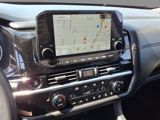 Used 2025 Nissan Pathfinder SL w/ Cargo Package AWD/4WD image 25