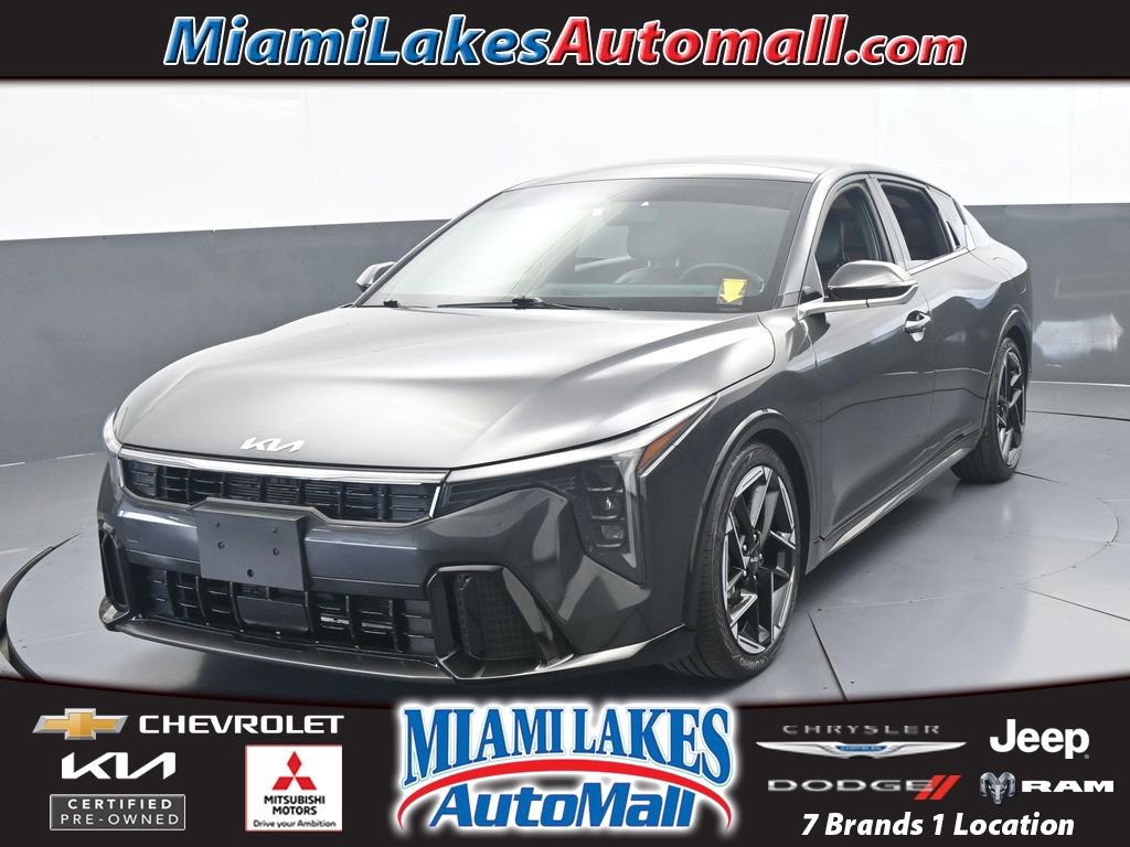 Used 2025 Kia K4 GT-Line w/ GT-Line Premium Package FWD image 1