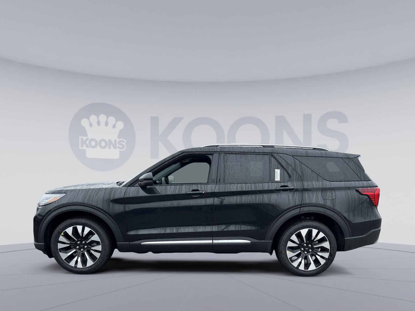 New 2026 Ford Explorer Platinum AWD/4WD image 2