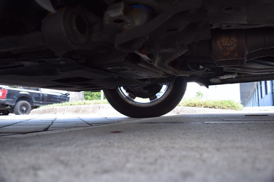 Used 2011 Volvo XC70 3.2 w/ Premium Pkg image 99