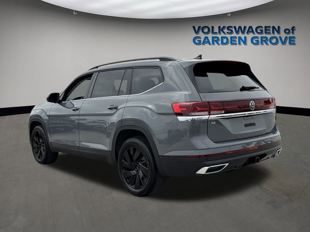 New 2026 Volkswagen Atlas SE image 5