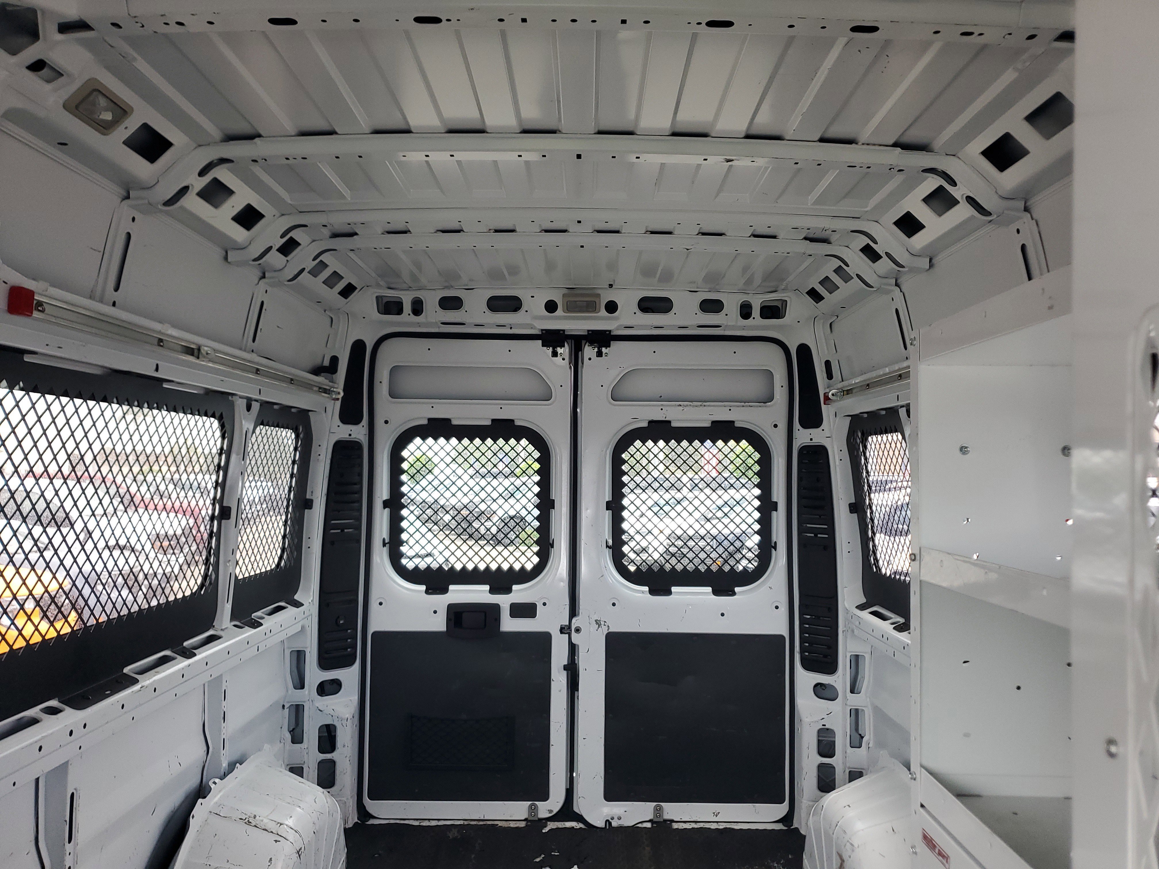 Used 2022 RAM ProMaster 2500 w/ Convenience Group FWD image 15