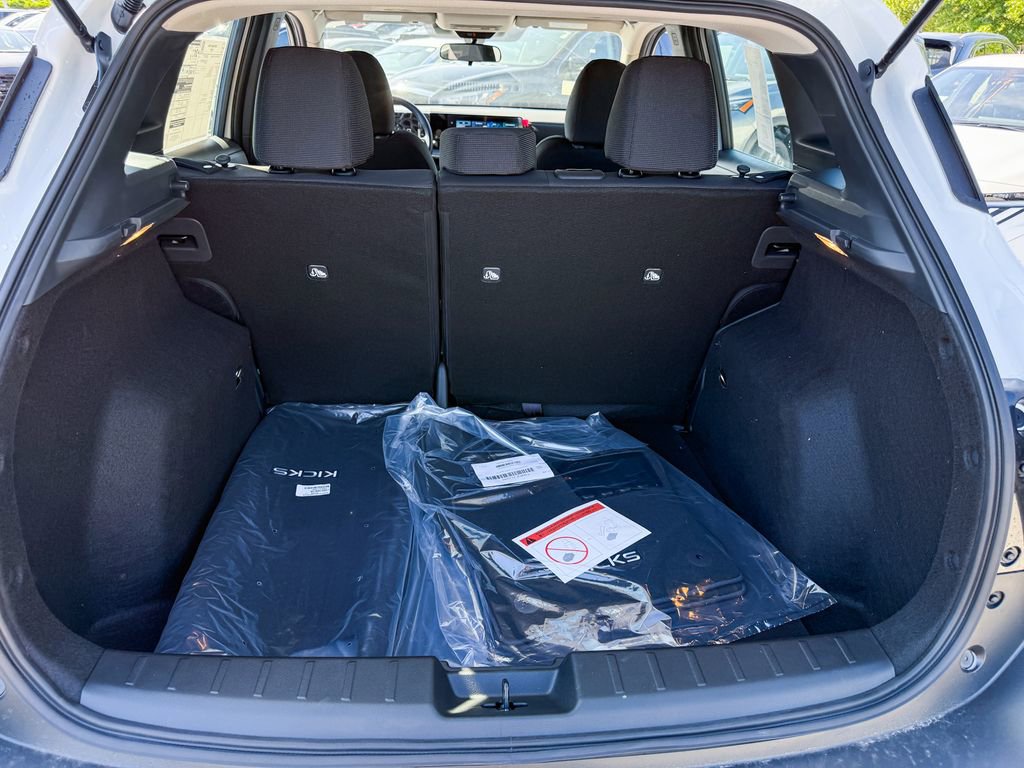 New 2026 Nissan Kicks S FWD image 25
