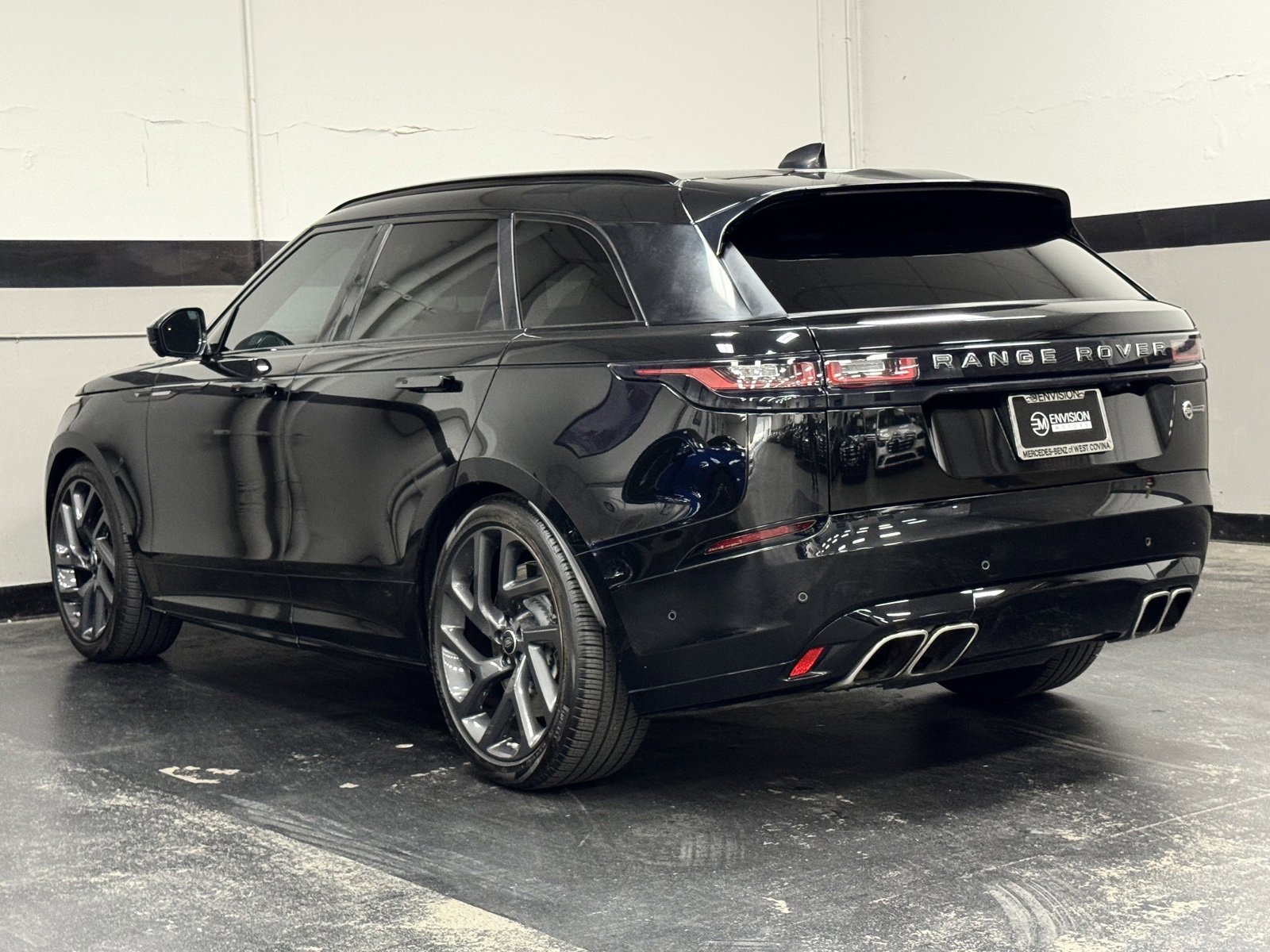 Used 2020 Land Rover Range Rover Velar SV Autobiography Dynamic image 9